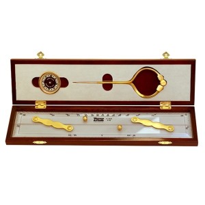 Weems & Plath Elegant Navigatieset in Mahonie Kist