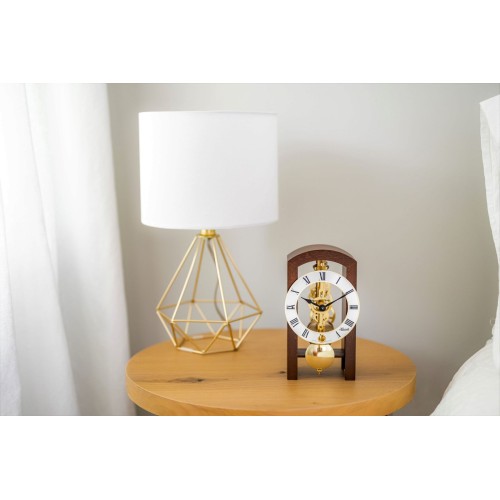 Hermle design-tafelklok Boston – notenhout, mechanisch skeletwerk