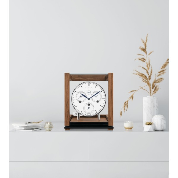 Hermle Eeuwigdurende kalender – notenhout met witte wijzerplaat