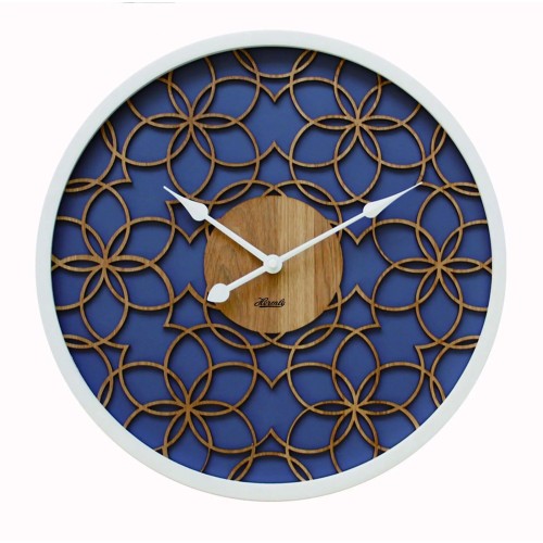 Hermle wandklok met 3D-bloemmotief van hout – blauw