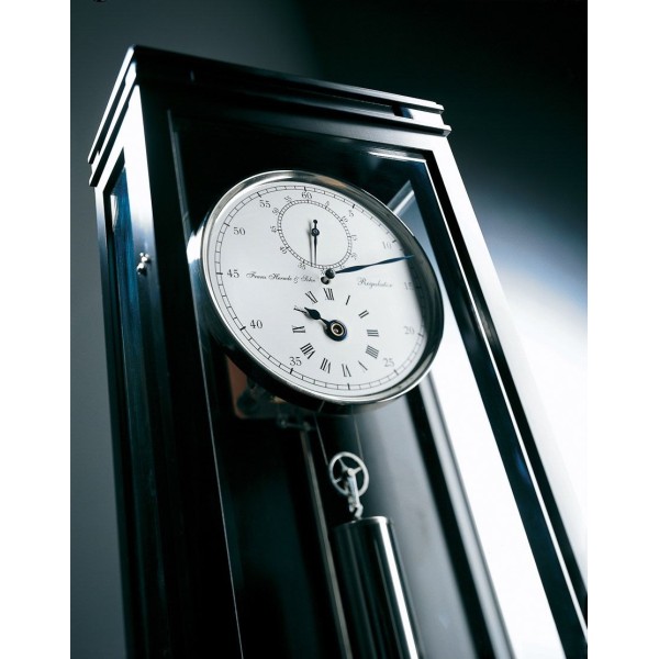 Hermle precisieregulateur Greenwich – zwart, maandloper